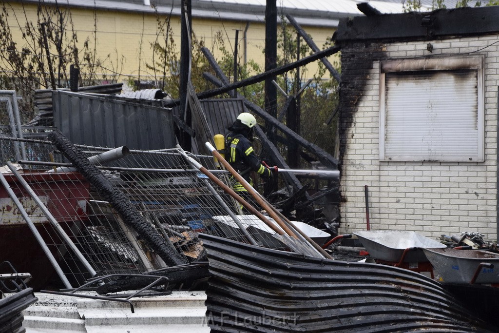 Feuer 4 Bergisch Gladbach Gronau Am Kuhlerbusch P307.JPG - Miklos Laubert